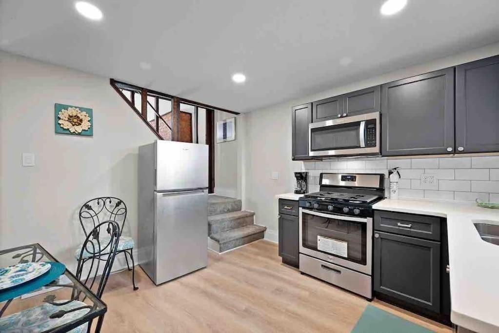 Hip And Bright Lawerenceville 2 Bed Easy Parking Pittsburgh Exterior photo